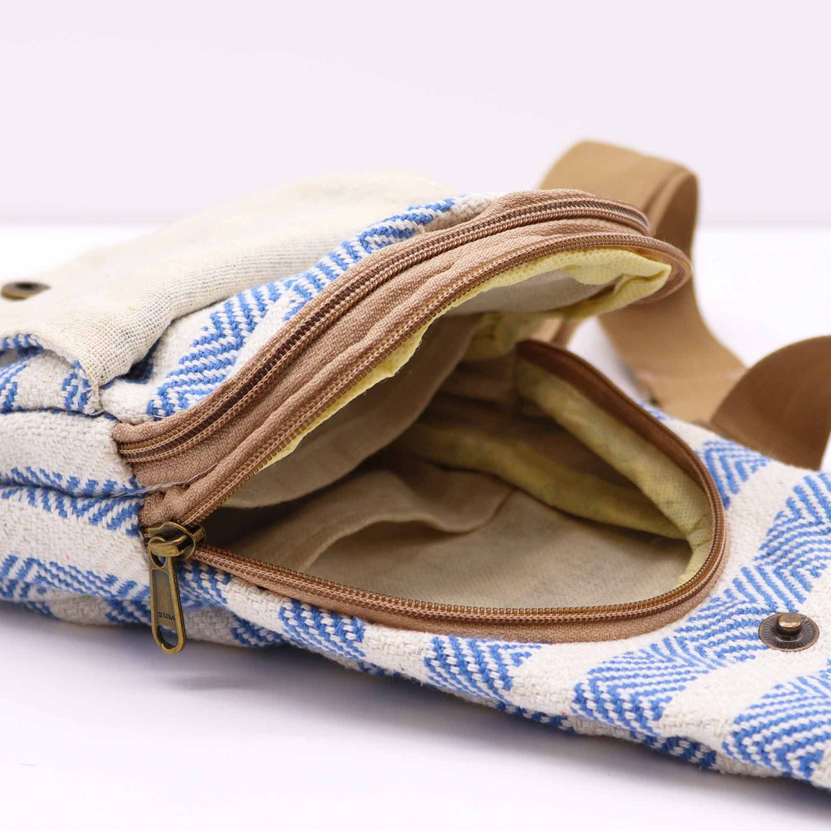 Crossbody-väska i naturbomull – Blå/Vit