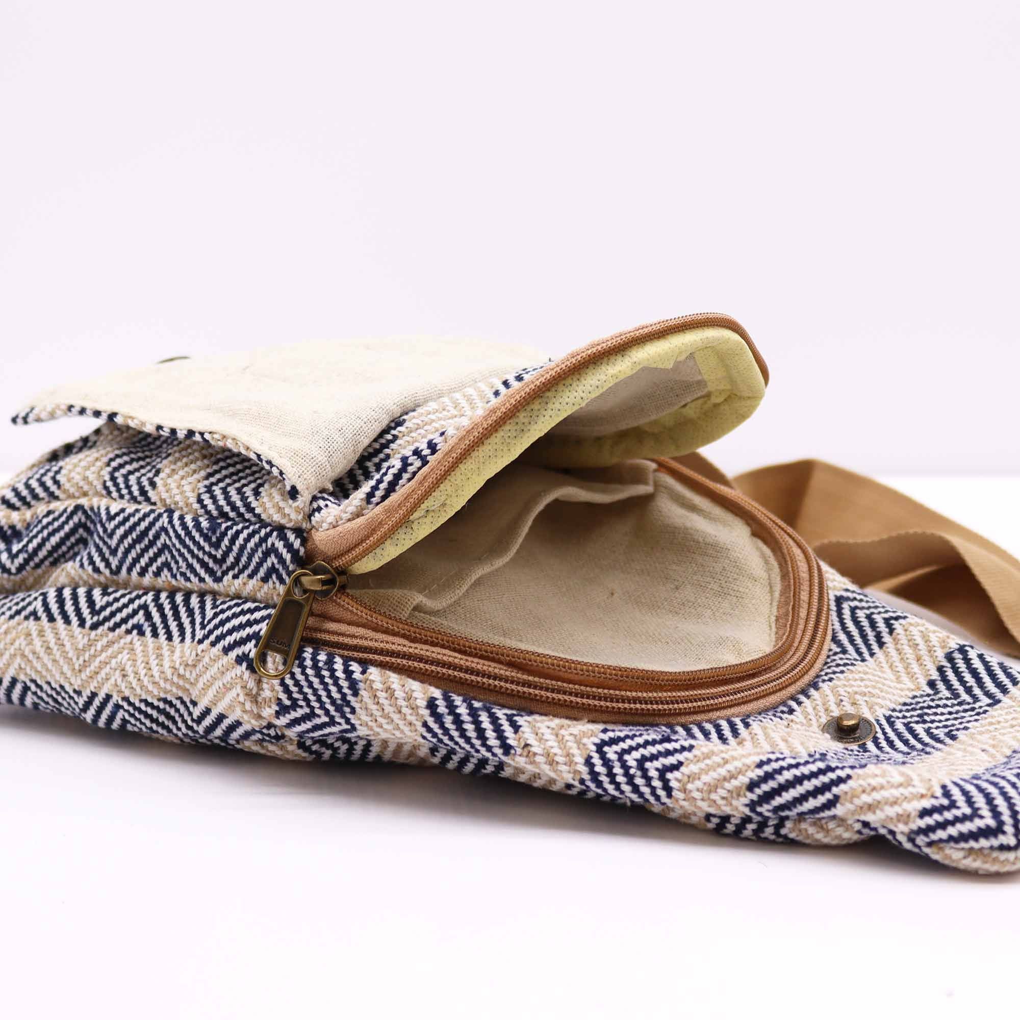 Crossbody-väska i naturbomull – Beige/Marinblå