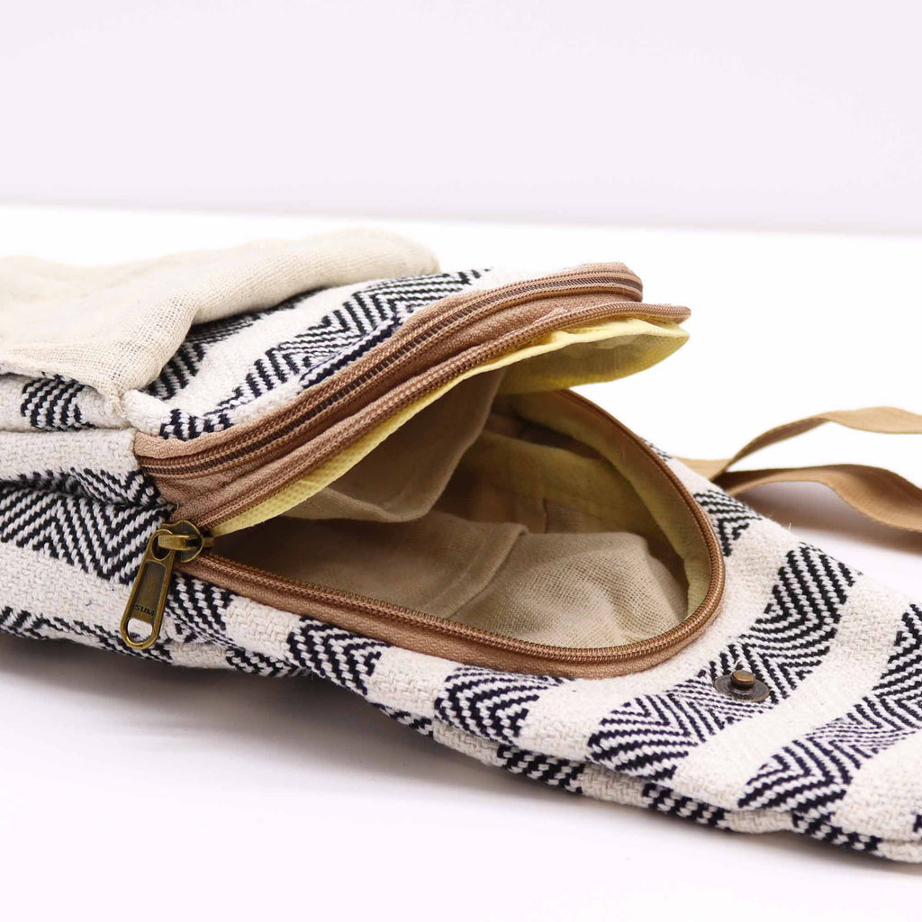 Crossbody-väska i naturbomull – Svart/Vit