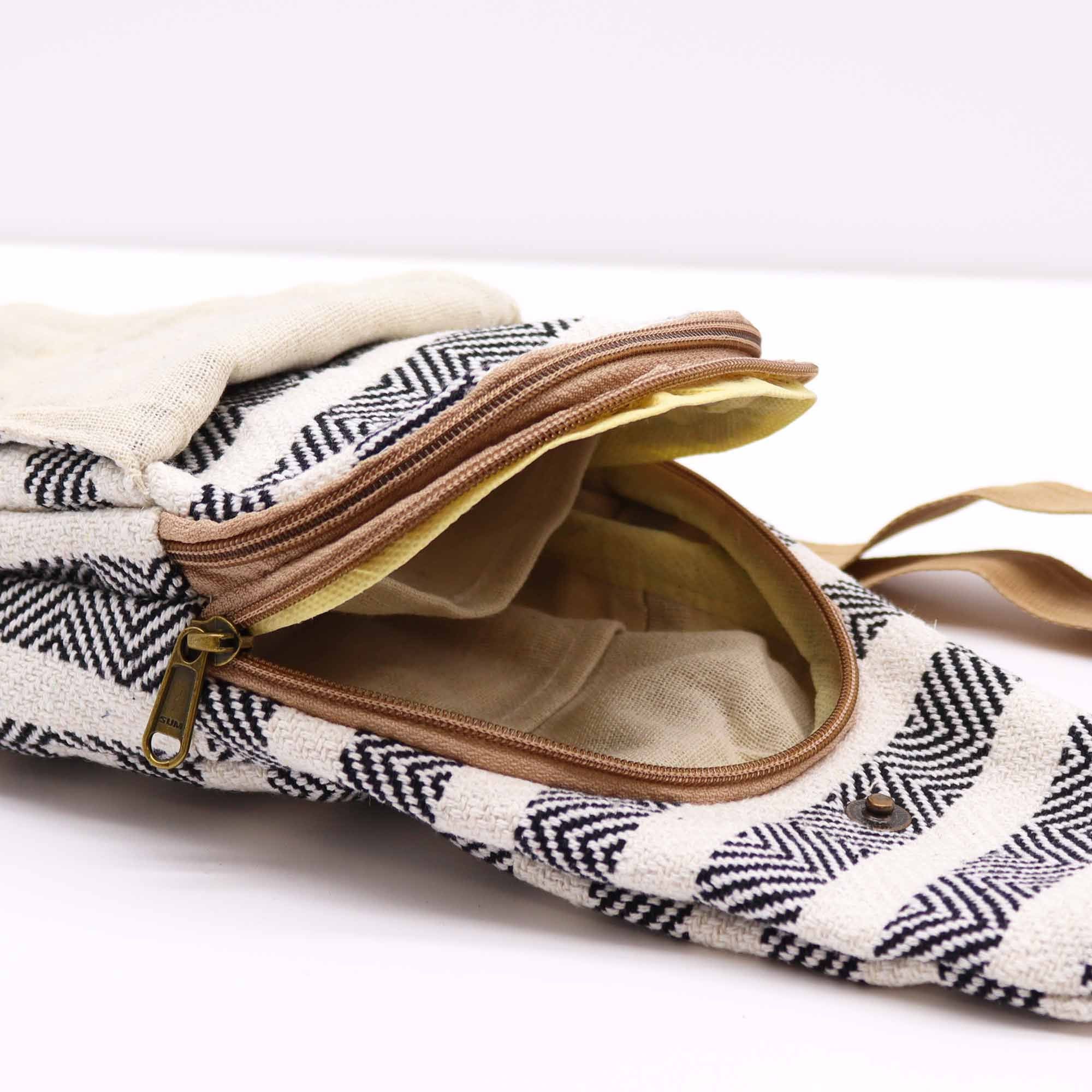 Crossbody-väska i naturbomull – Svart/Vit